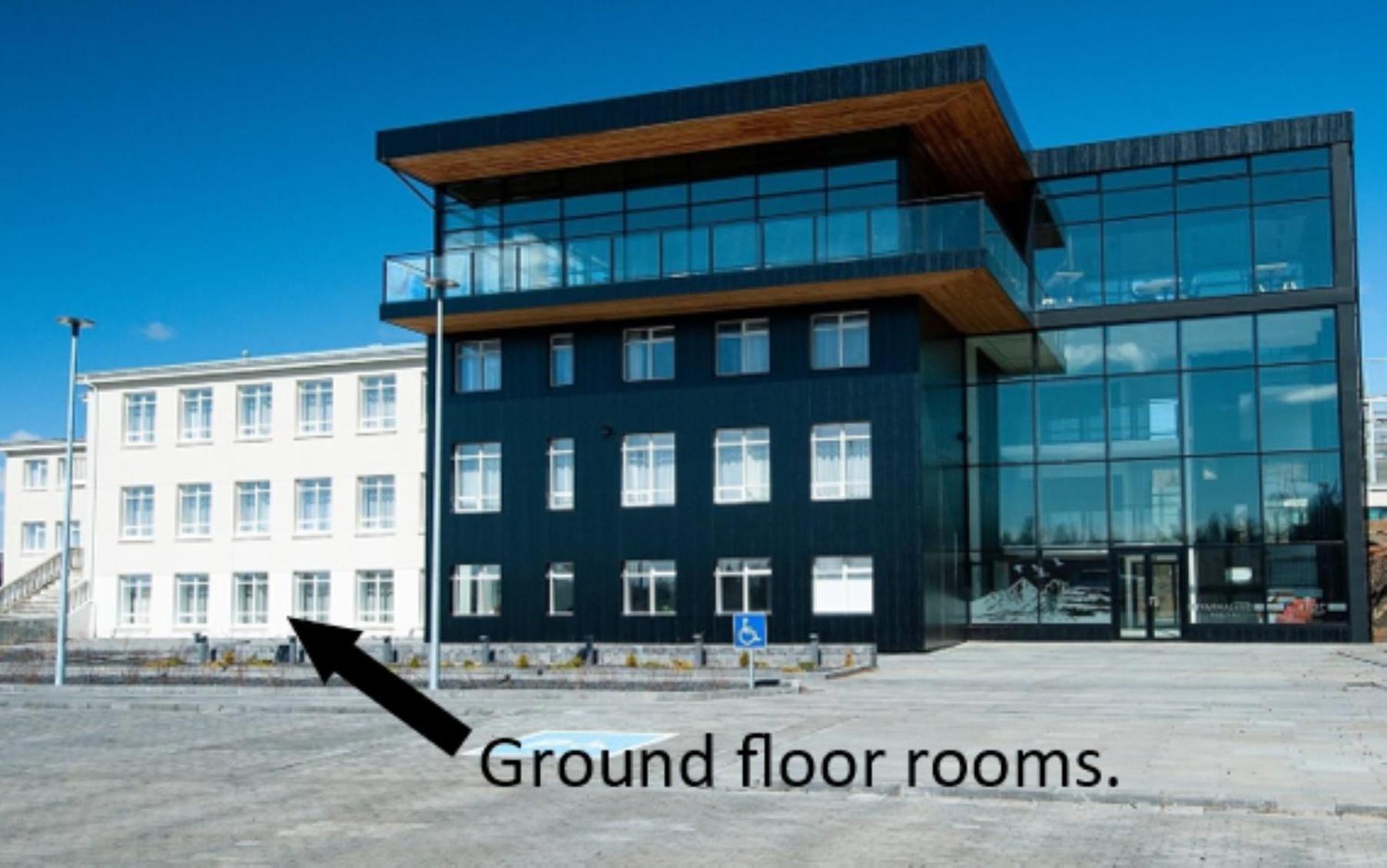 Hotel Varmaland Buitenkant foto